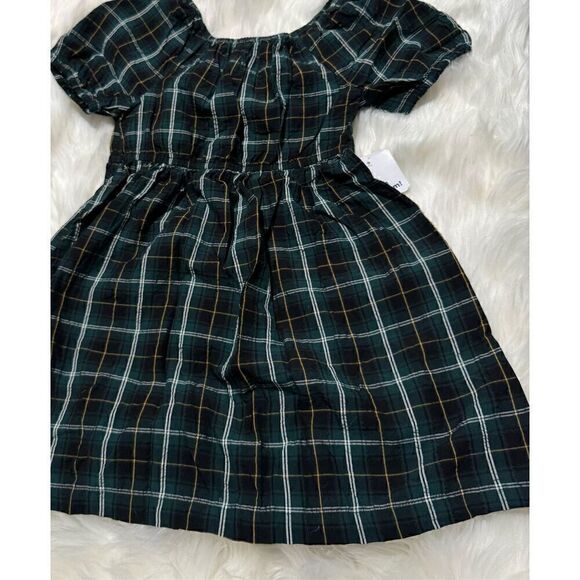 Old Navy Other - Old Navy NWT 5T green plaid short sleeve dress